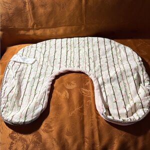 Poppy nursing pillow cover green leaves pattern